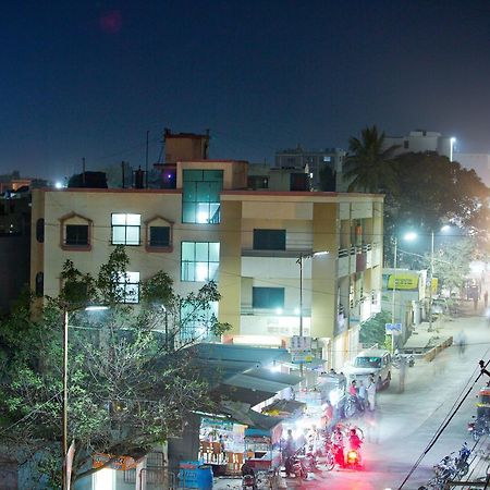 Hotel Bhagwat Palace Latur Экстерьер фото