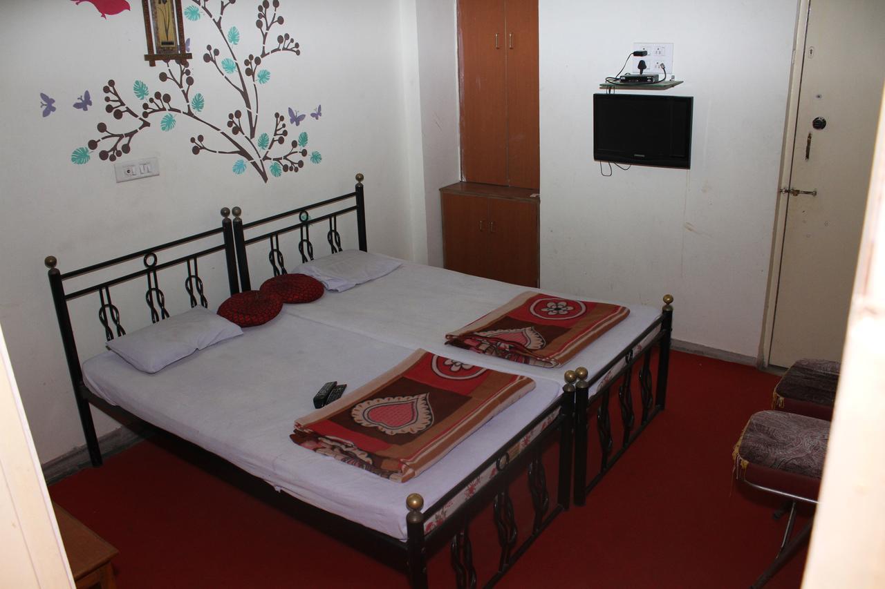 Hotel Bhagwat Palace Latur Экстерьер фото